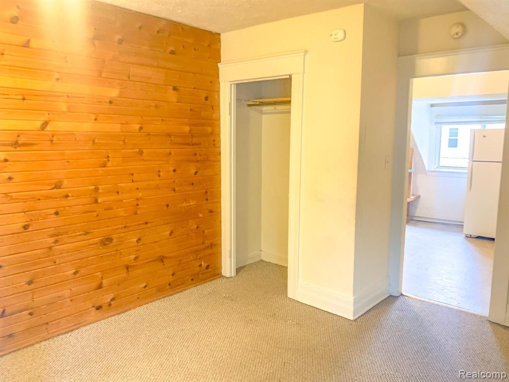305 Twelve Mile Road, Unit 3 Royal Oak, MI 48073 - Photo 10 of 11