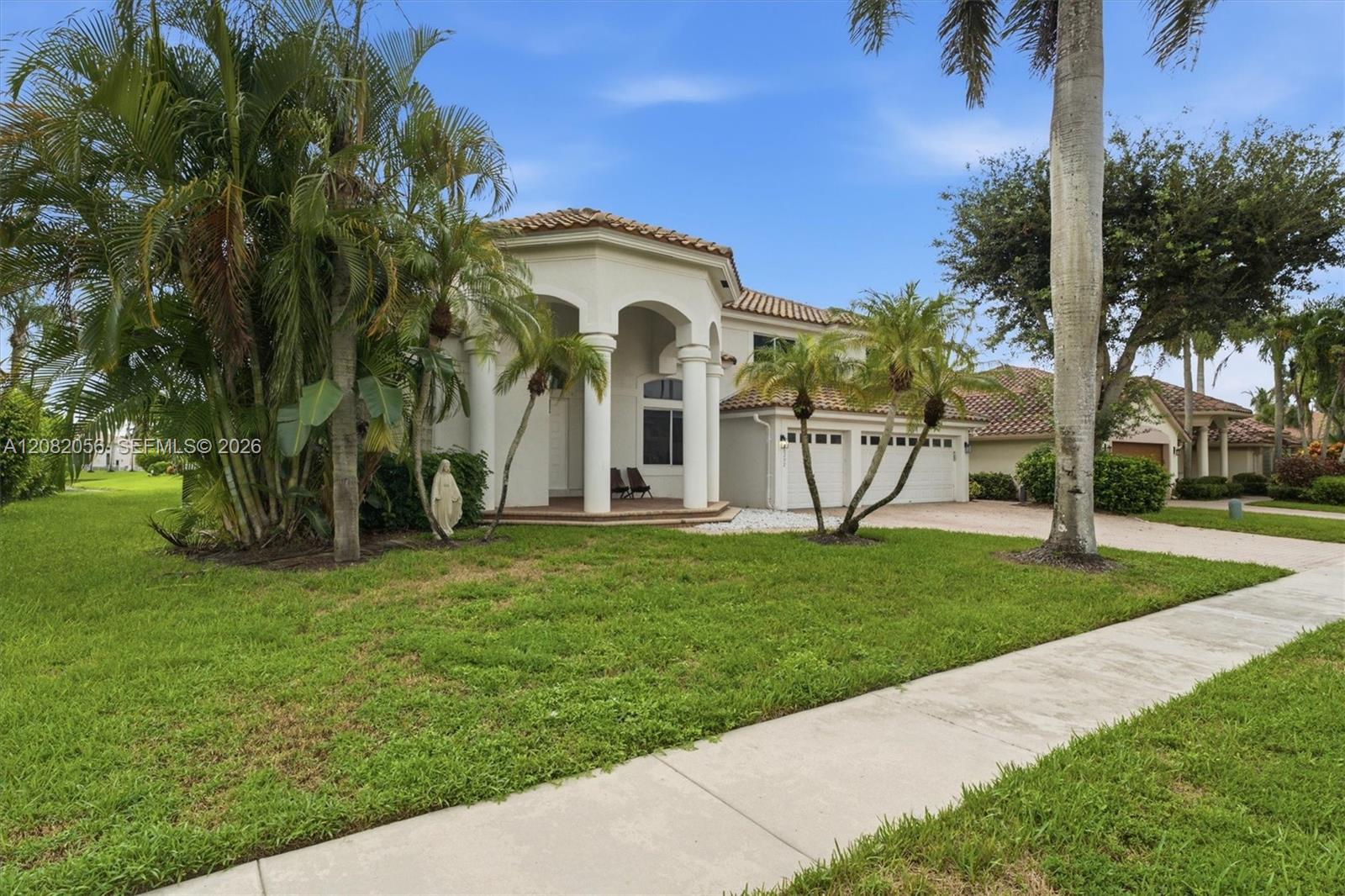 20292 Ocean Key Drive Boca Raton, FL 33498 - Photo 3 of 56 Gallery Image 3