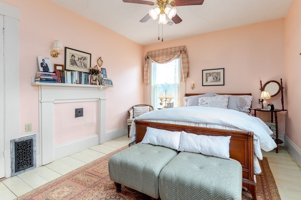 423 King Street Littleton, MA 01460 - Photo 16 of 38