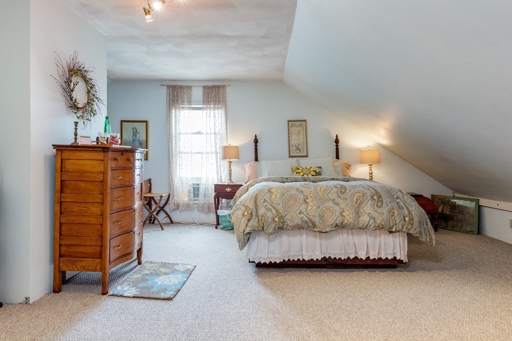 423 King Street Littleton, MA 01460 - Photo 27 of 38