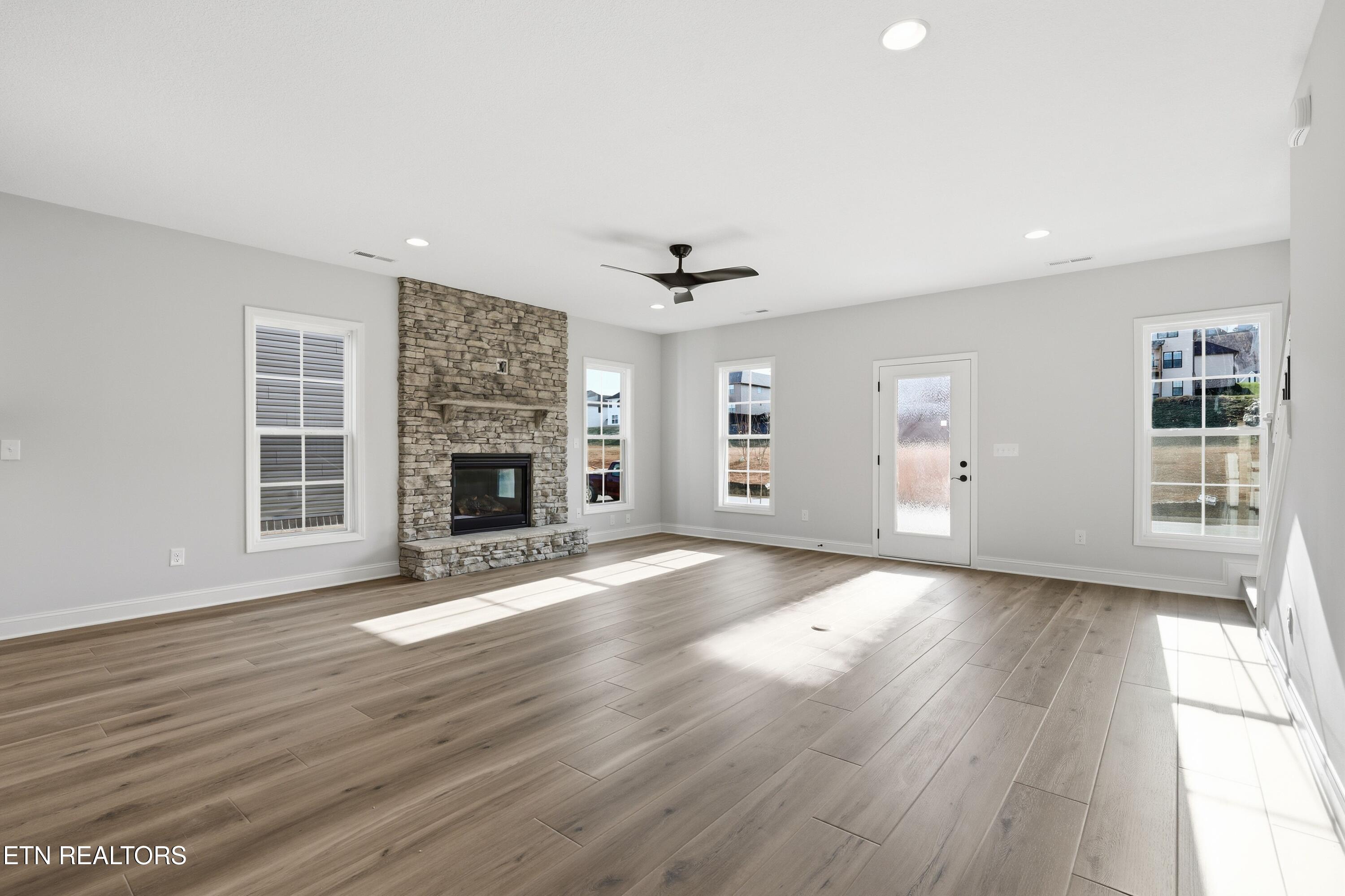 2036 Hickory Reserve Road Knoxville, TN 37932 - Photo 4 of 18 Living Area from kitchen