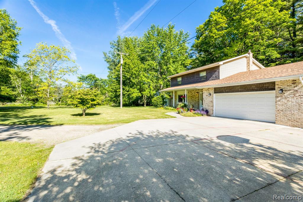 6166 Frith Road St. Clair, MI 48079 - Photo 40 of 42