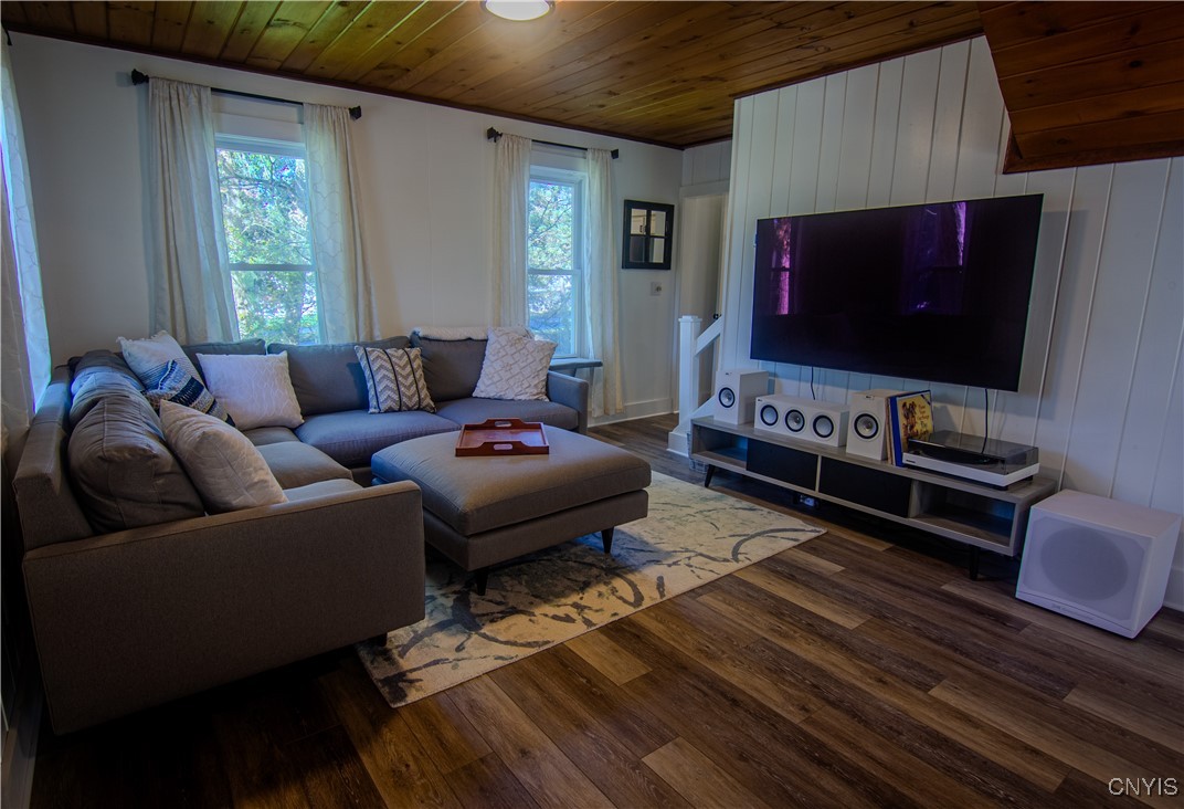 4596 Brickyard Falls Road Manlius, NY 13104 - Photo 5 of 30