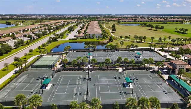 $4,500 | 5710 Palmer Circle, Unit 201, Bradenton, FL 34211