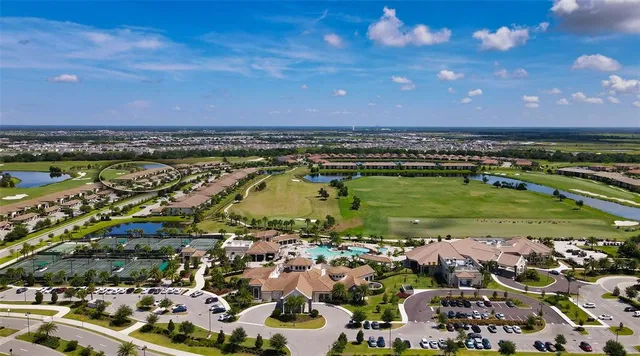 $4,500 | 5710 Palmer Circle, Unit 201, Bradenton, FL 34211