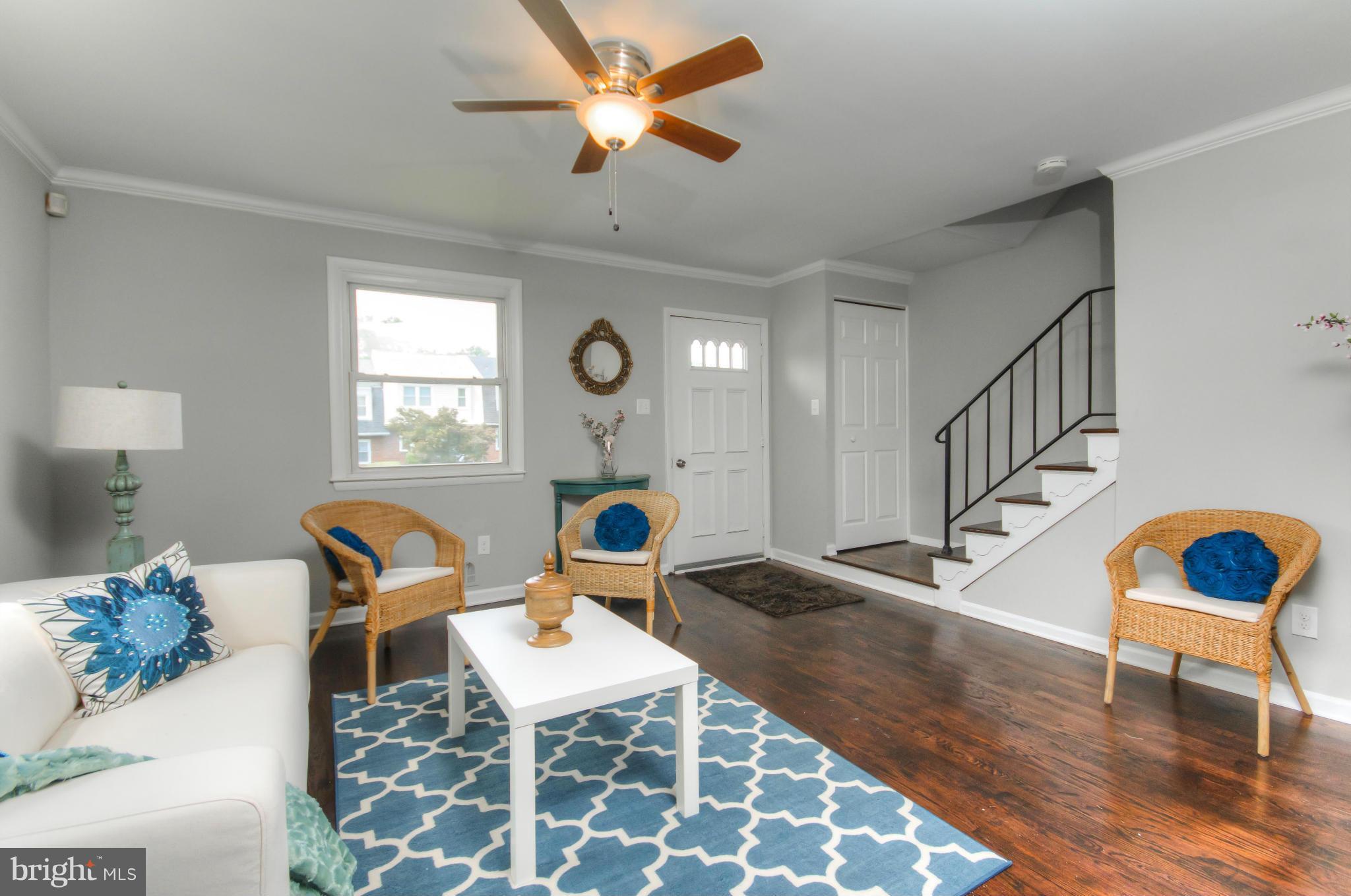 5641 Whitby Road Baltimore, MD 21206 - Photo 2 of 20 Living Room