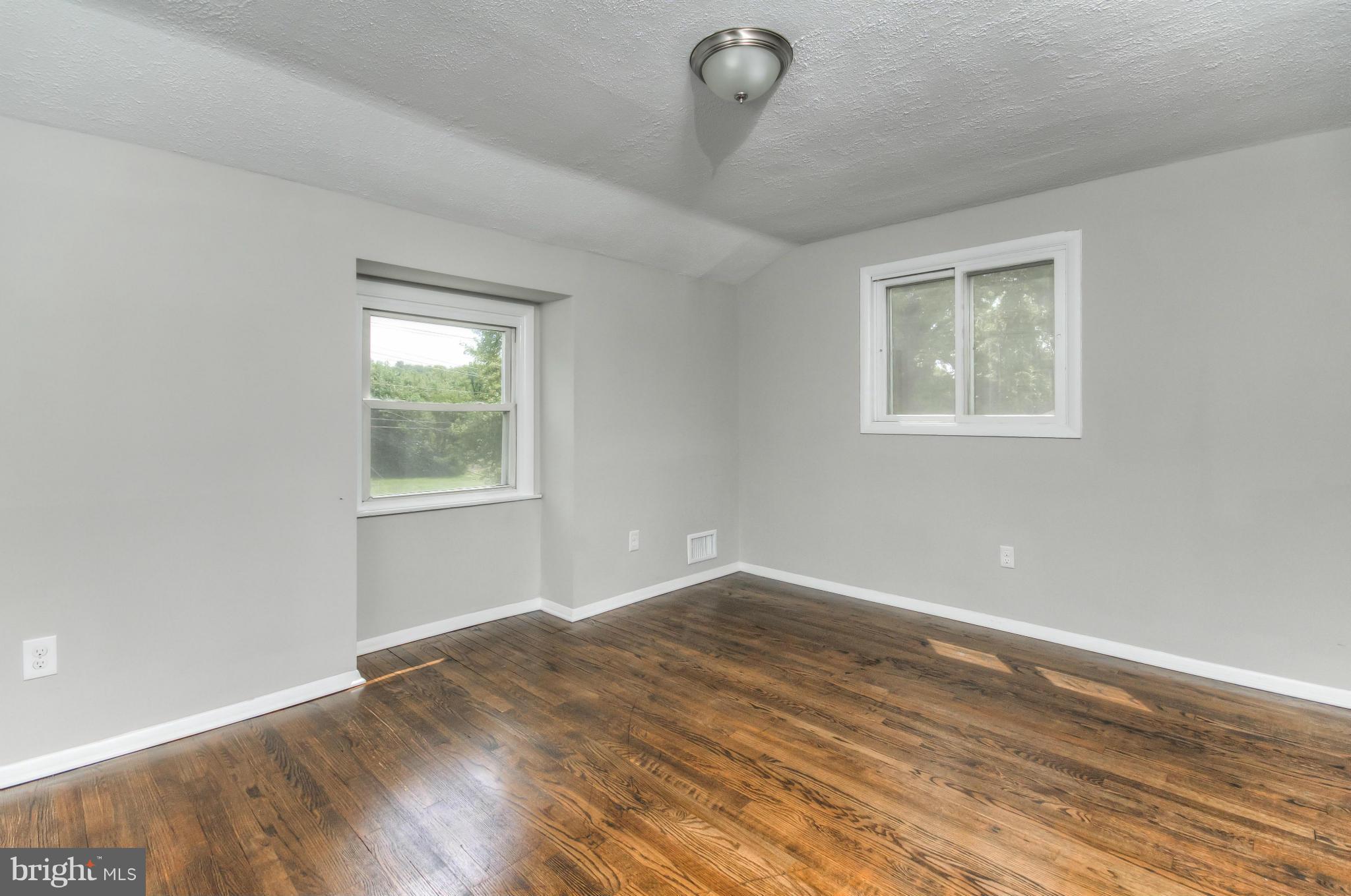5641 Whitby Road Baltimore, MD 21206 - Photo 11 of 20 Bedroom