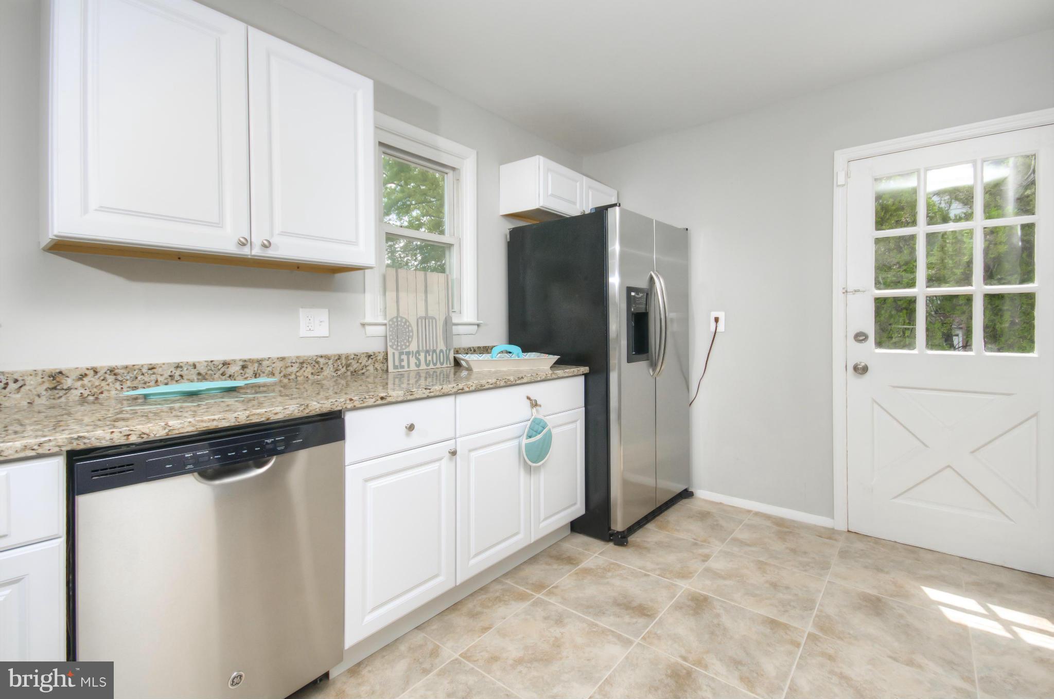 5641 Whitby Road Baltimore, MD 21206 - Photo 6 of 20 Kitchen