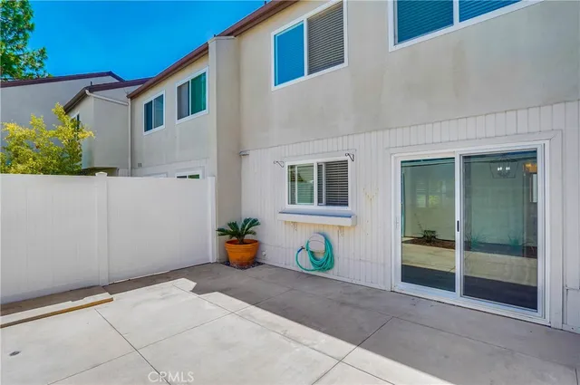 a view of outdoor space yard and porch