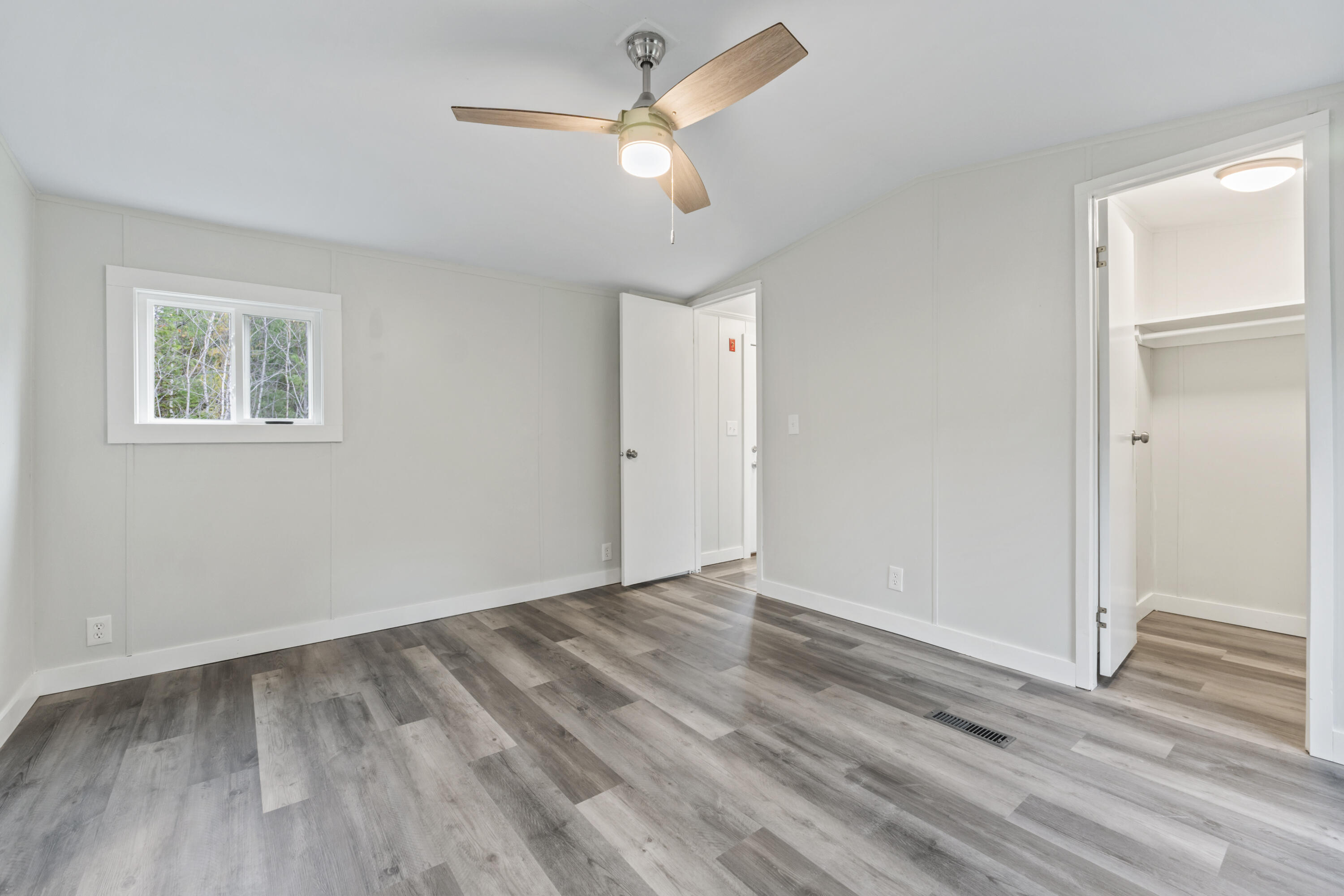 52 Guptill Road Belgrade, ME 04917 - Photo 18 of 40