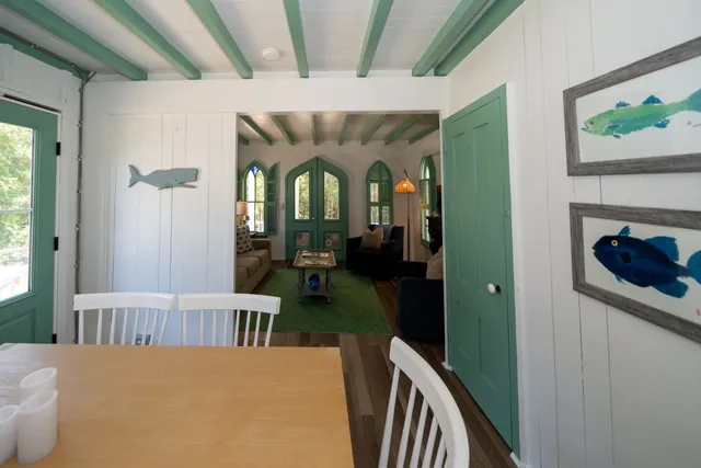 $1,395,000 | 9 Brunswick Avenue, Oak Bluffs, MA 02557