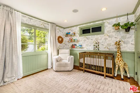 $1,150,000 | 5107 Colfax Avenue, Valley Village, CA 91607