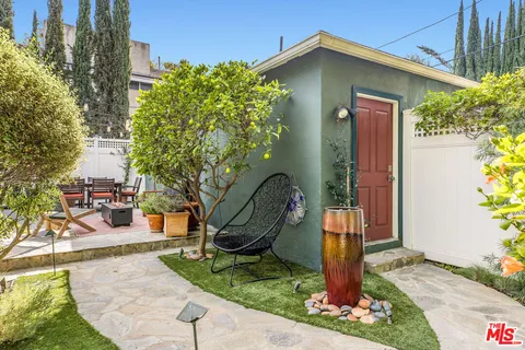 $1,150,000 | 5107 Colfax Avenue, Valley Village, CA 91607