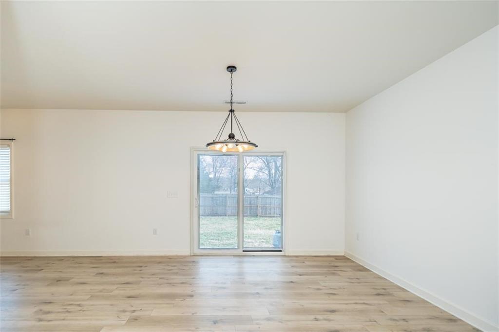 211 Harrison Street Pomona, KS 66076 - Photo 13 of 41