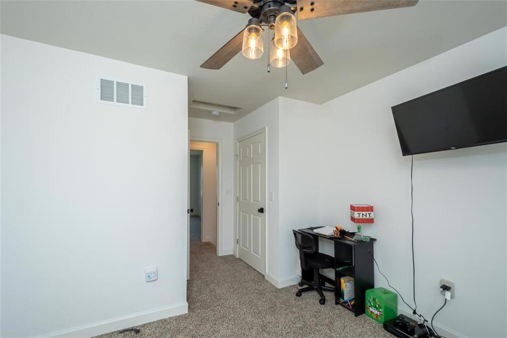 211 Harrison Street Pomona, KS 66076 - Photo 21 of 41