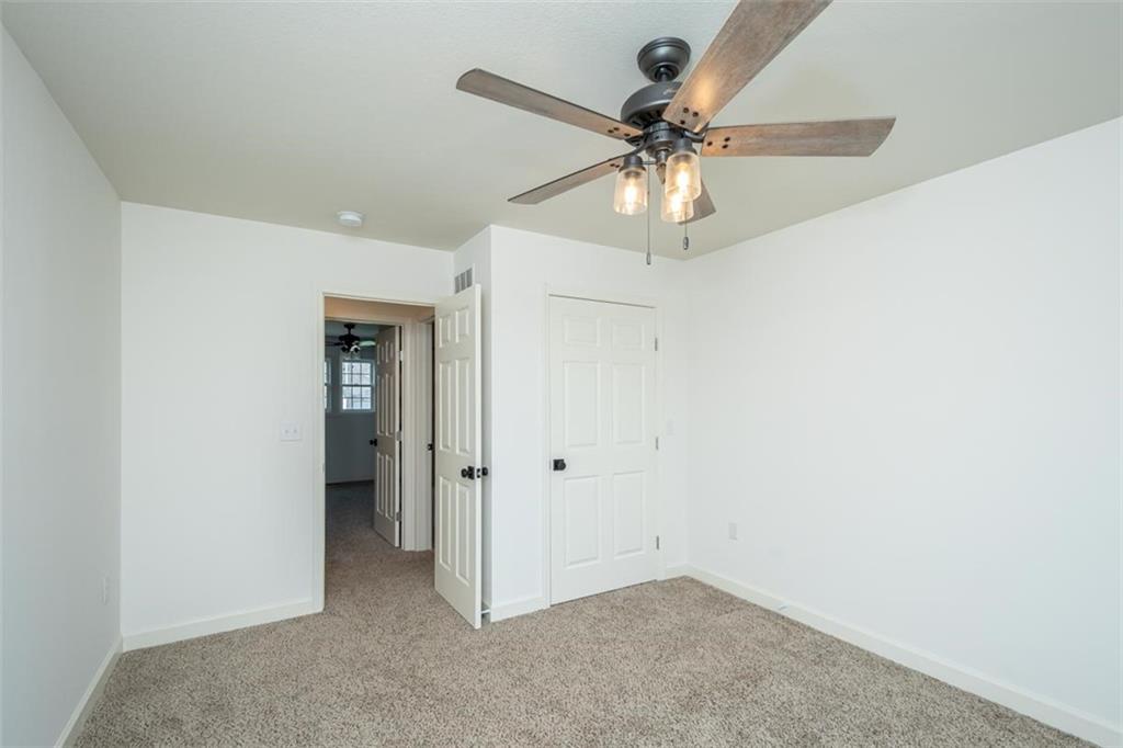 211 Harrison Street Pomona, KS 66076 - Photo 22 of 41