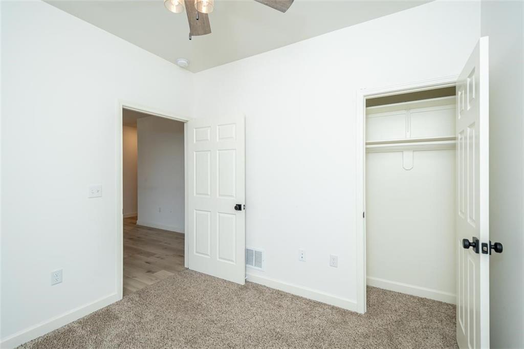 211 Harrison Street Pomona, KS 66076 - Photo 25 of 41