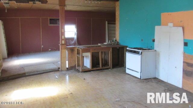 12141 Poordo Road Pittsburg, IL 62974 - Photo 4 of 18