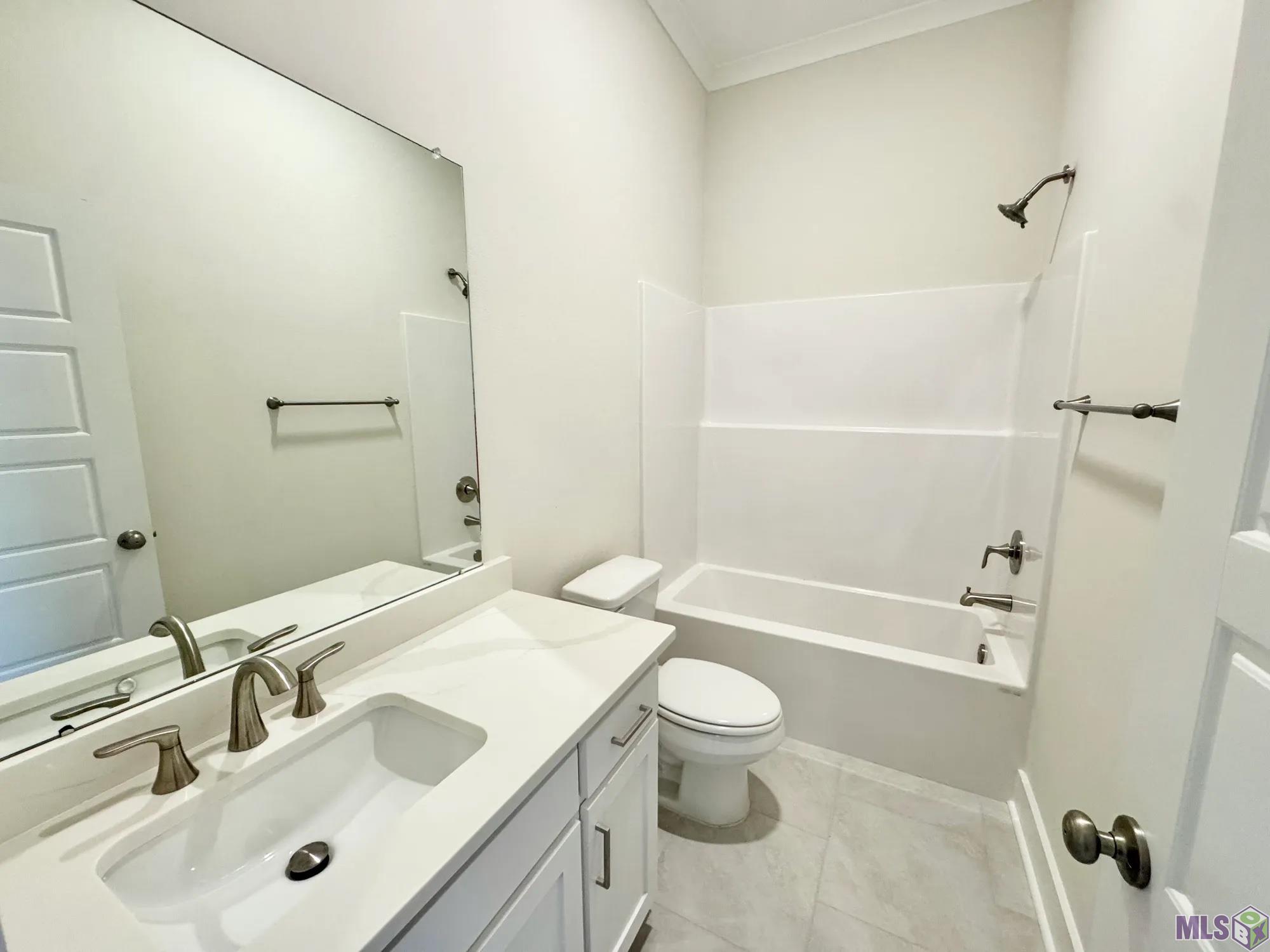 9916 Oak Colony Boulevard Baton Rouge, LA 70817 - Photo 8 of 20 Gallery Image 8
