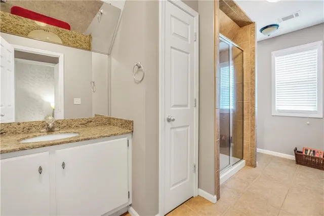 a bathroom with a toilet