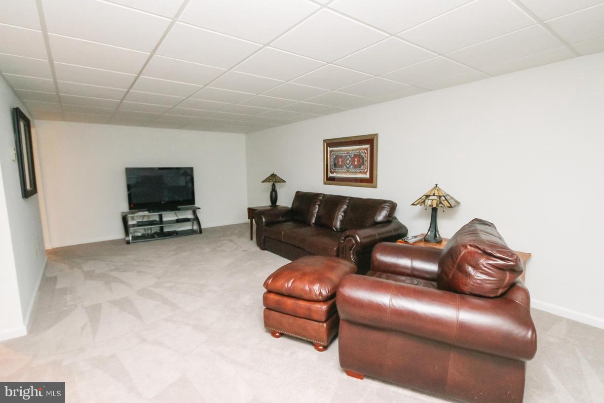 1019 Cherrytown Road Westminster, MD 21158 - Photo 18 of 28 Family Room