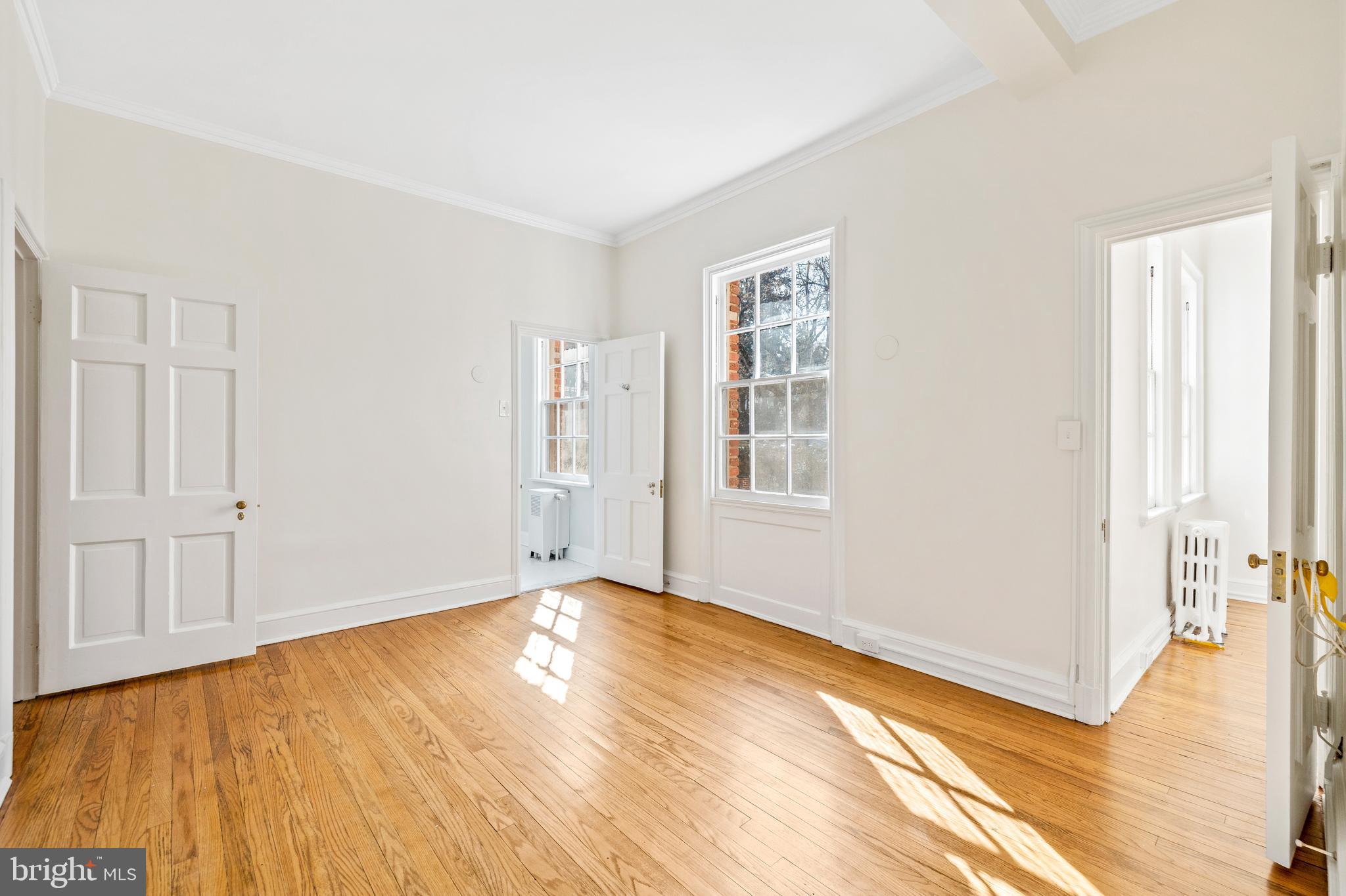 6 Upland Road, Unit B1 Baltimore, MD 21210 - Photo 27 of 39 Primary Bedroom with adjoining den/office