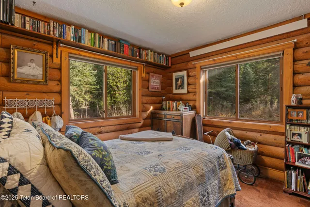 $799,000 | 281 Pine Street, Alpine, WY 83128