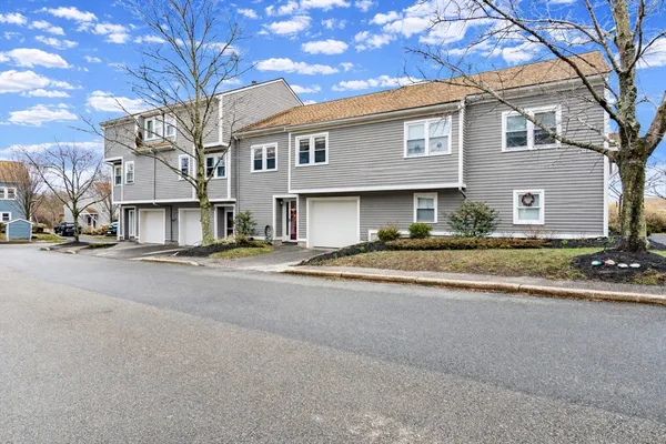 $449,900 | 1 Halsey Way, Unit 1C, Salem, MA 01970