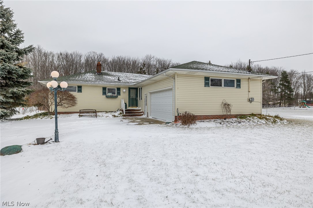 18662 Drake Road Strongsville, OH 44136 - Photo 1 of 34 Gallery Image 1
