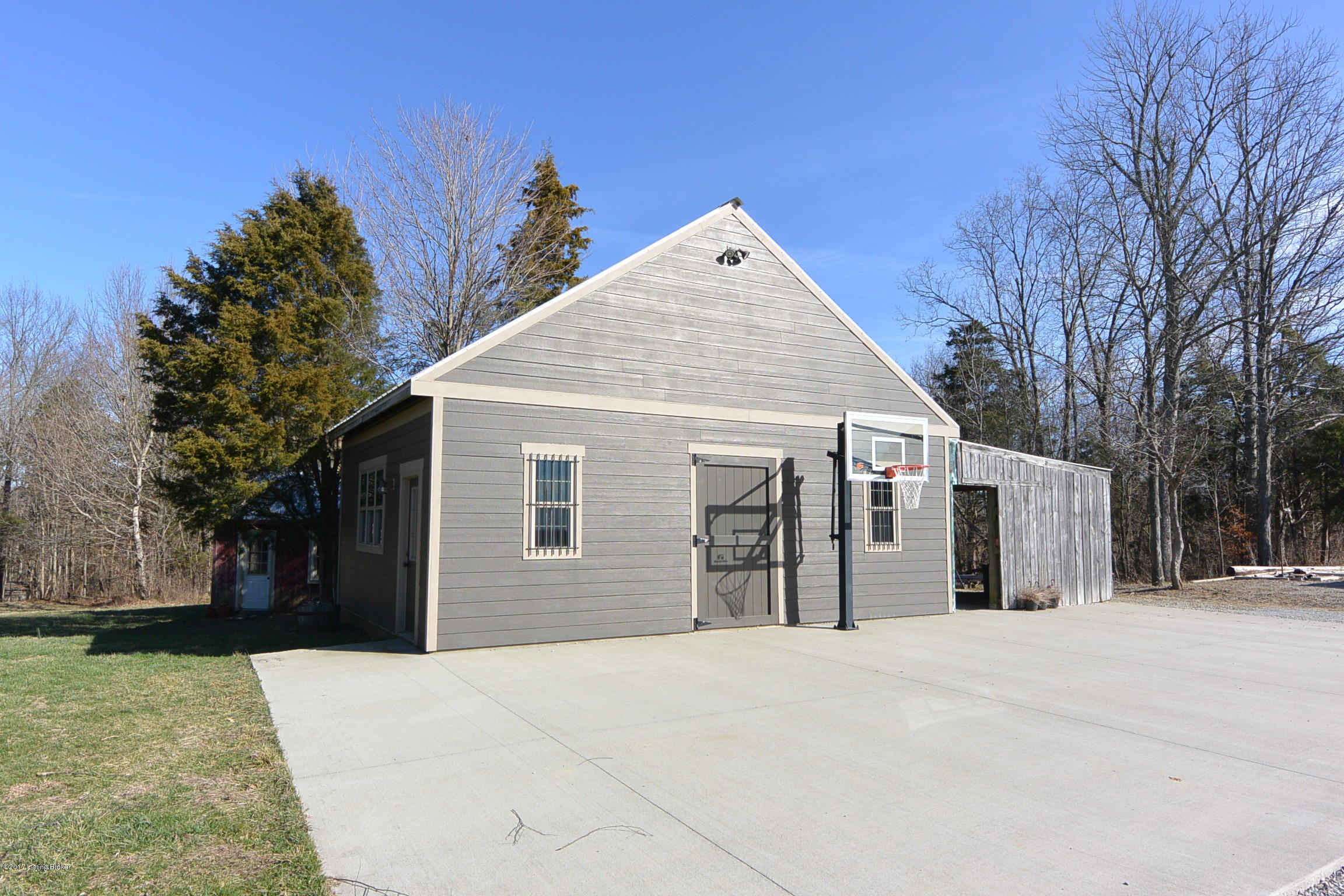130 Chester Hahn Road Bloomfield, KY 40008 - Photo 26 of 31 Workshop