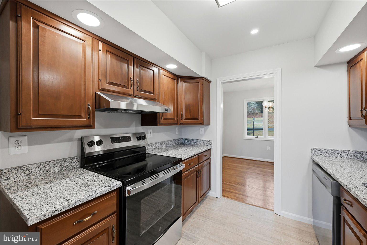 388 Bowling Green Road Front Royal, VA 22630 - Photo 19 of 79 Gallery Image 19