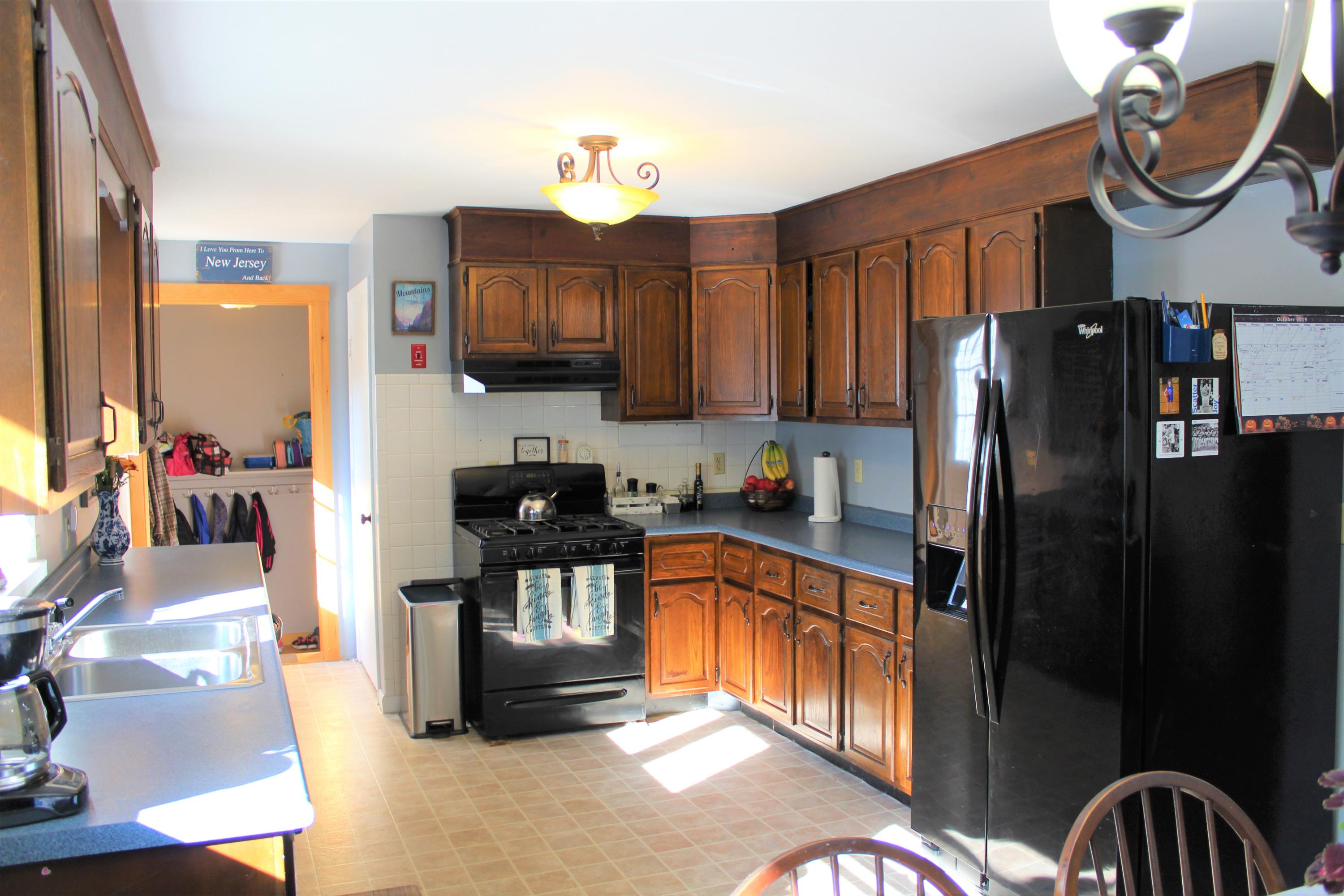 511 Main Street Madison, ME 04950 - Photo 3 of 23 IMG_1079