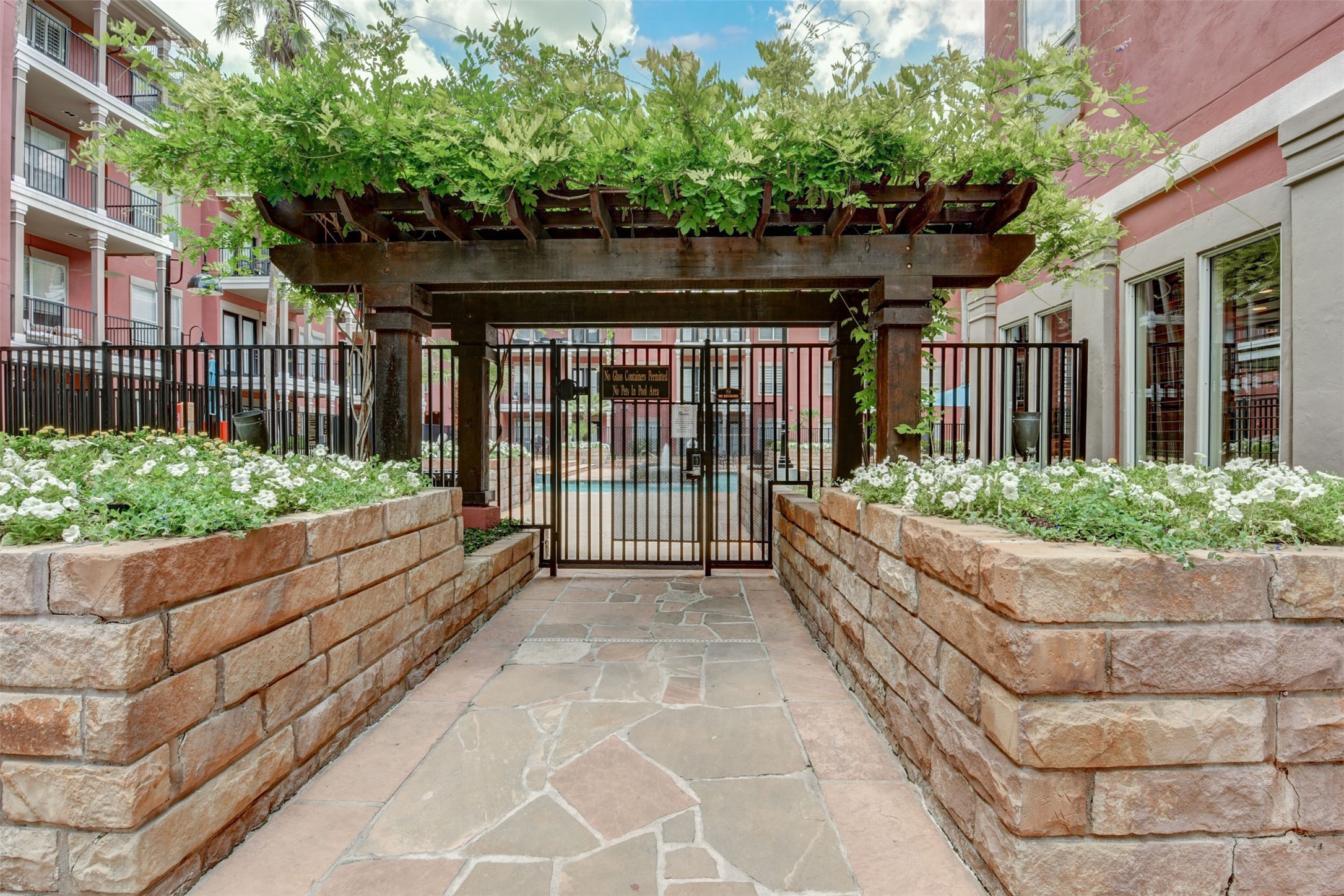 2400 McCue Road, Unit 448 Houston, TX 77056 - Photo 44 of 44 Gallery Image 44