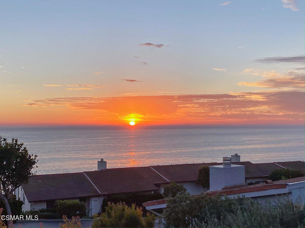 6793 Seawatch Lane Malibu, CA 90265 - Photo 36 of 44