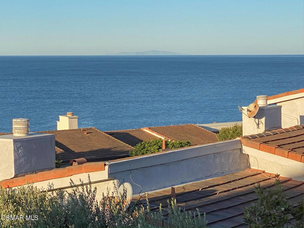 6793 Seawatch Lane Malibu, CA 90265 - Photo 37 of 44