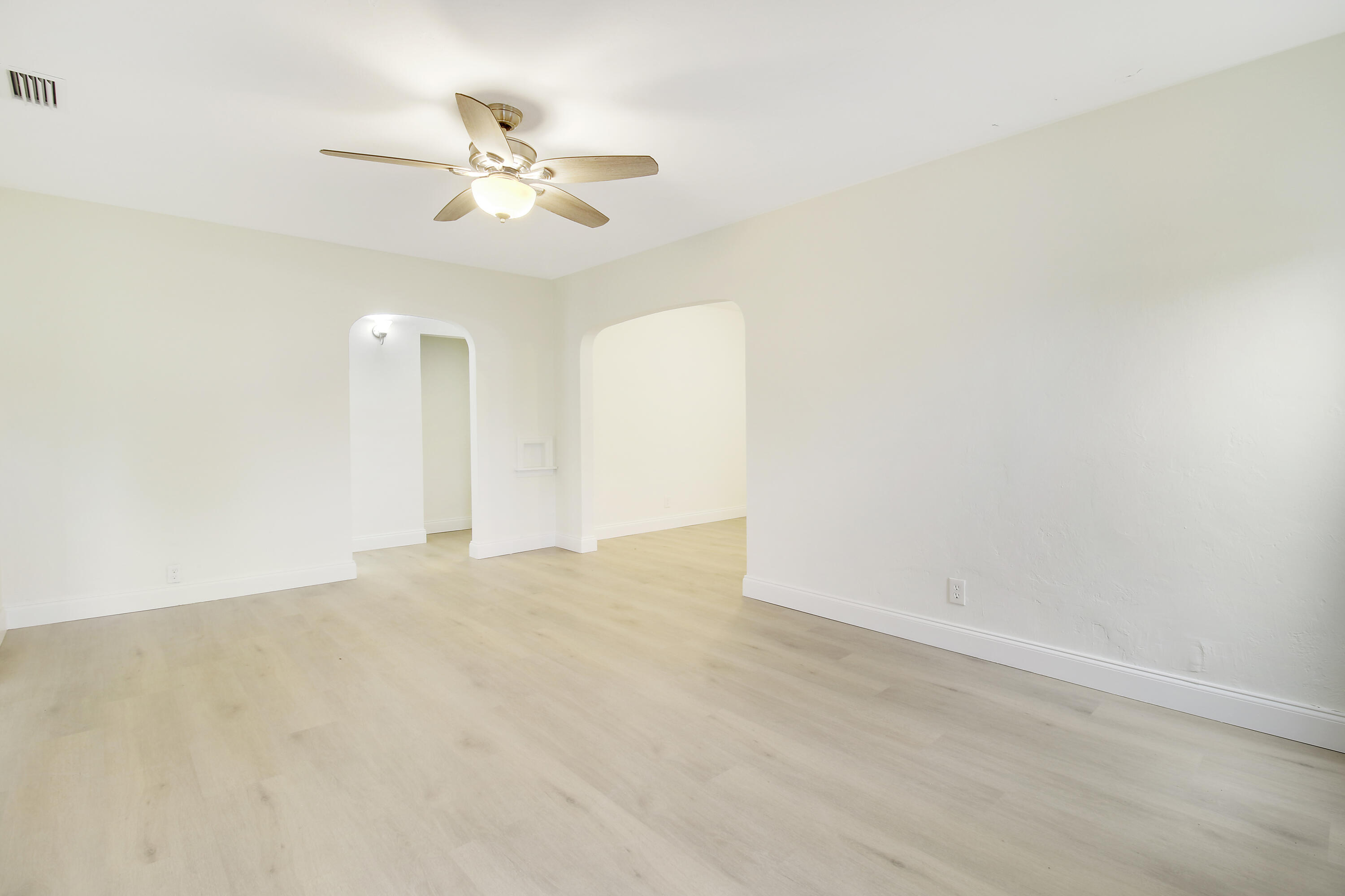 848 Upland Road West Palm Beach, FL 33401 - Photo 16 of 49 Unit 1
