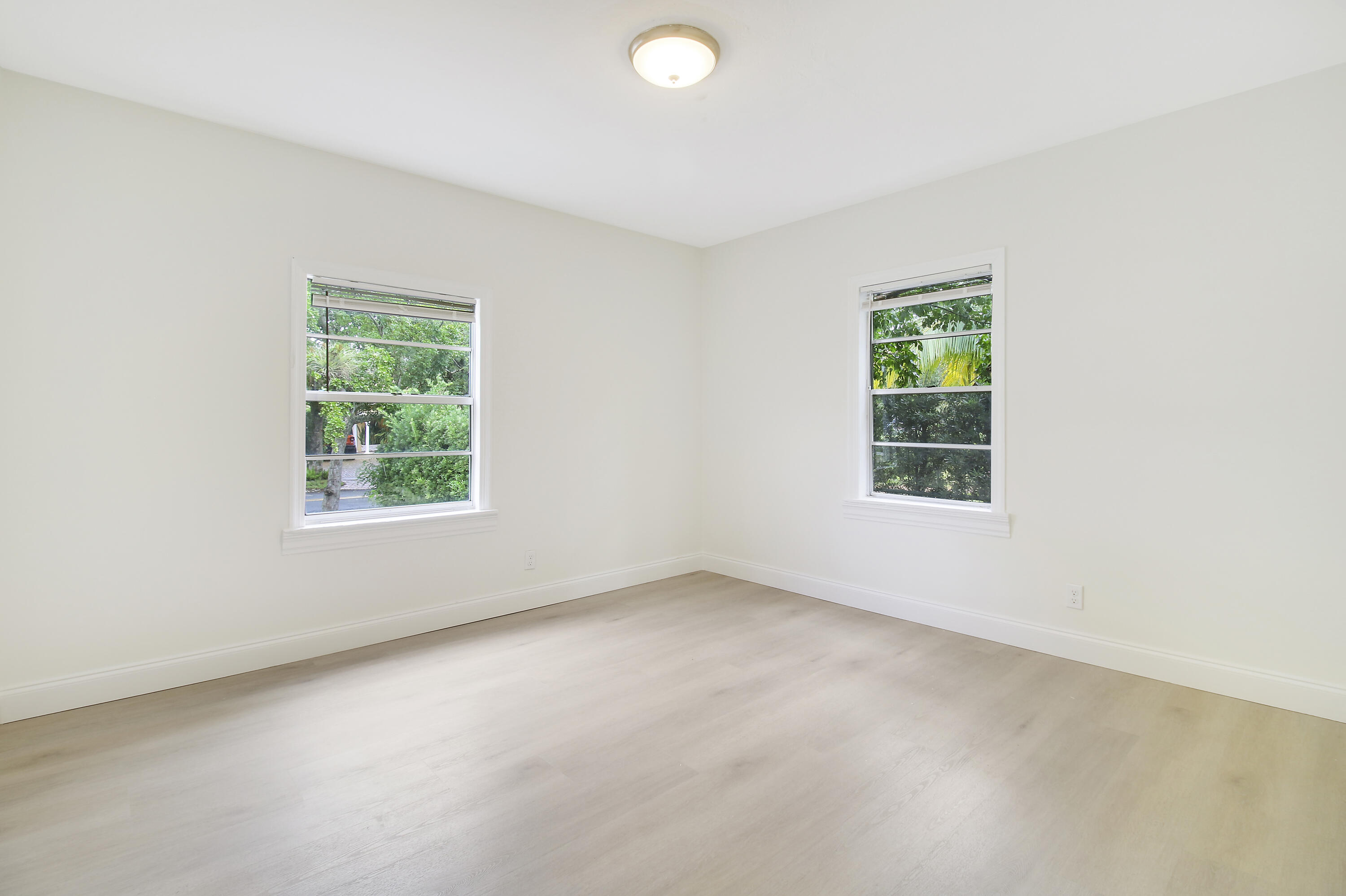 848 Upland Road West Palm Beach, FL 33401 - Photo 10 of 49 Unit 1