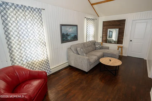 $2,450 | 17 George Road, Toms River, NJ 08753