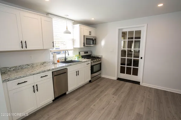 $2,450 | 17 George Road, Toms River, NJ 08753