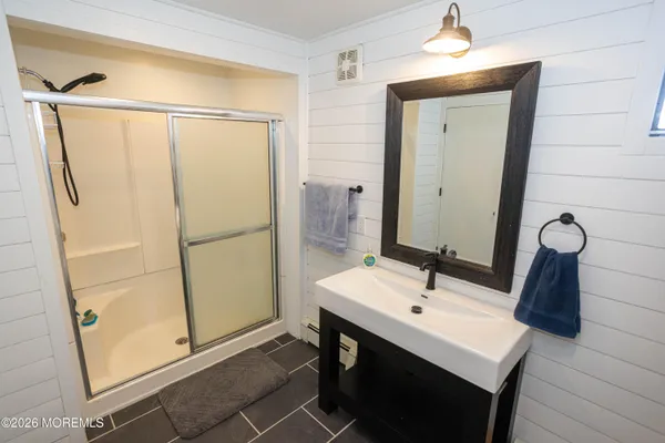 $2,450 | 17 George Road, Toms River, NJ 08753