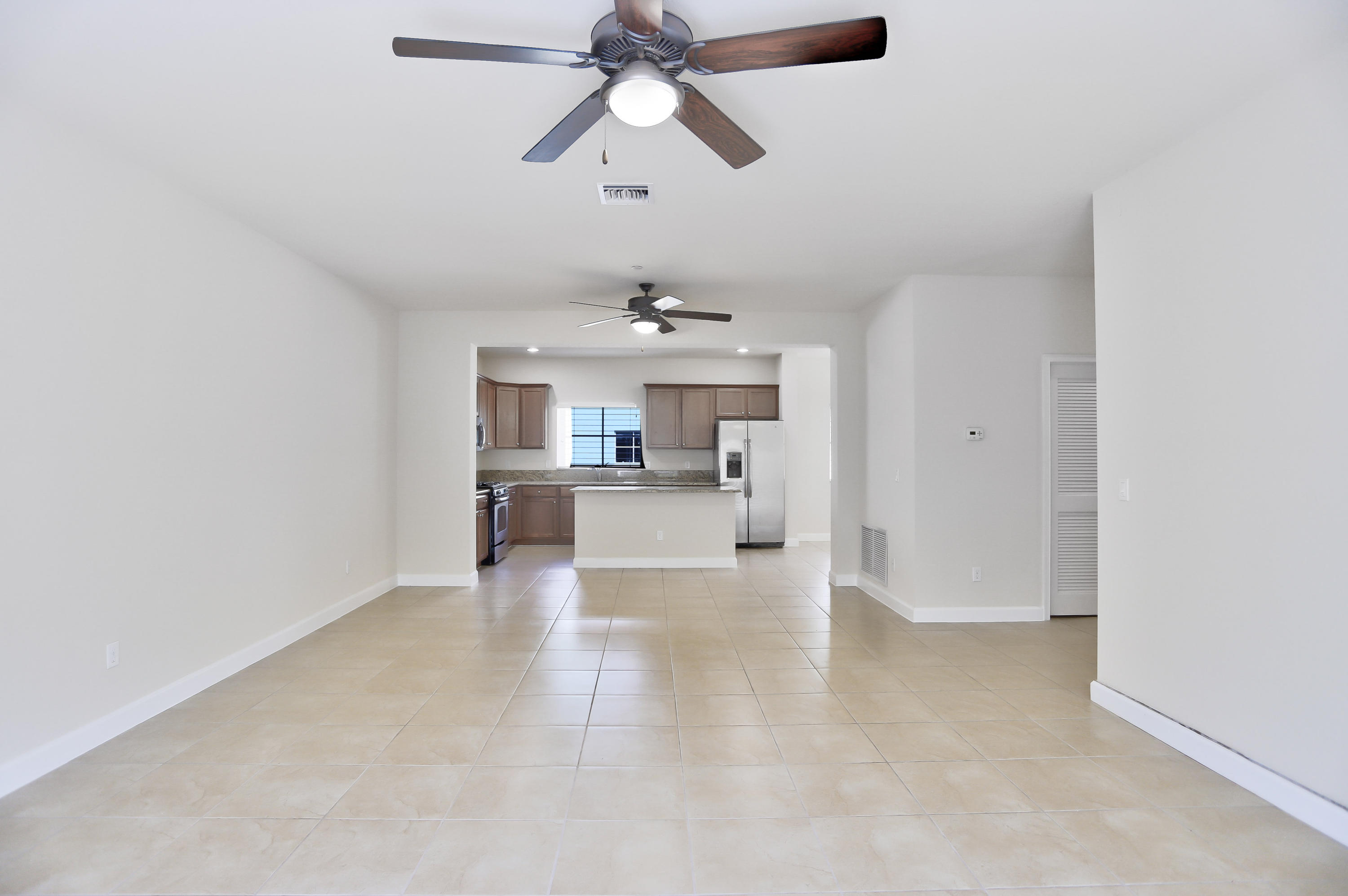 48 Northwest Hawthorne Place Boca Raton, FL 33432 - Photo 28 of 38 IMG_8923_4_5_6_7