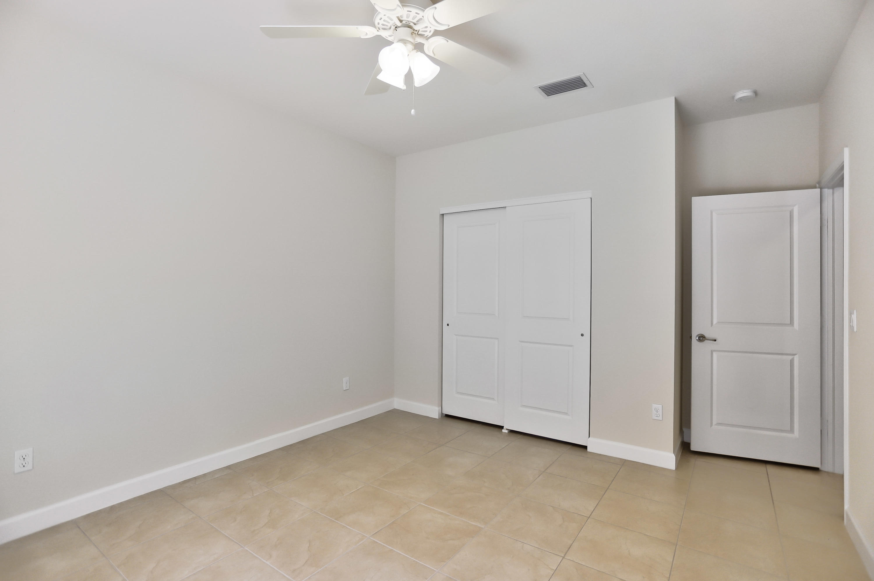 48 Northwest Hawthorne Place Boca Raton, FL 33432 - Photo 33 of 38 IMG_8943_4_5_6_7