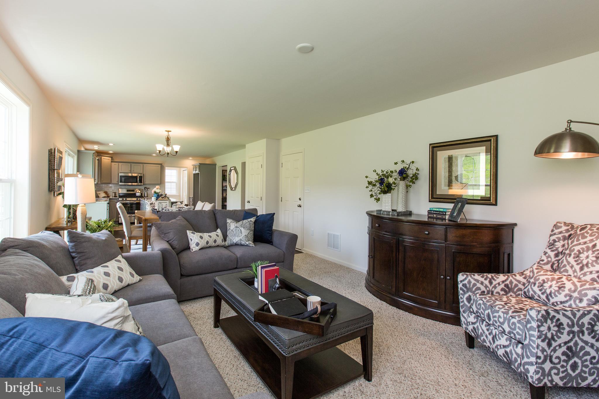 709 Hamaker Road Manheim, PA 17545 - Photo 8 of 25 Similar home