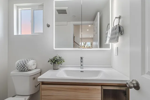 $2,988,000 | 304-308 Redwood Avenue, Redwood City, CA 94061