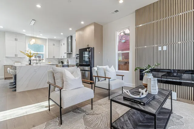 $2,988,000 | 304-308 Redwood Avenue, Redwood City, CA 94061