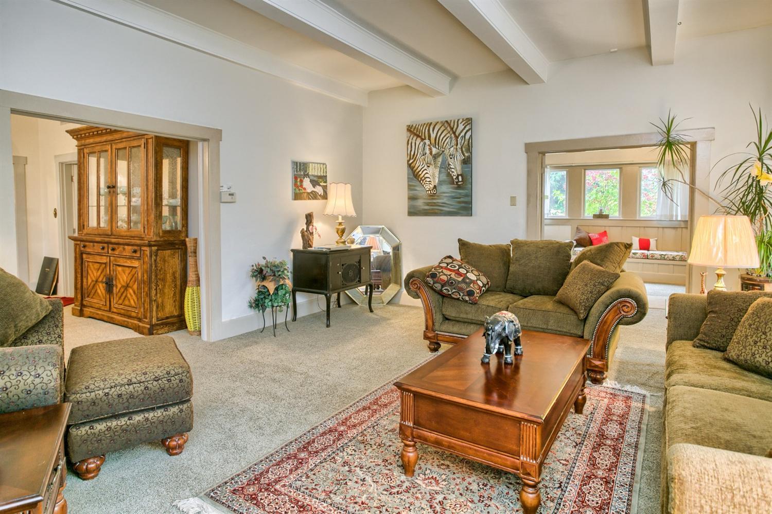 209 Crowson Road Ashland, OR 97520 - Photo 13 of 35 Gallery Image 13