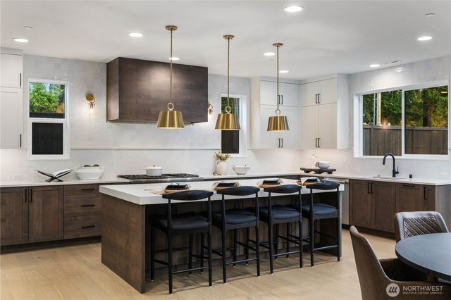 $3,598,000 | 12127 Northeast 65th Street, Kirkland, WA 98033