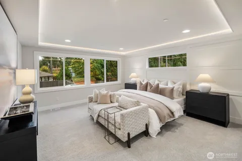 $3,695,990 | 12127 Northeast 65th Street, Kirkland, WA 98033