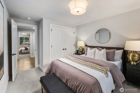 $3,695,990 | 12127 Northeast 65th Street, Kirkland, WA 98033