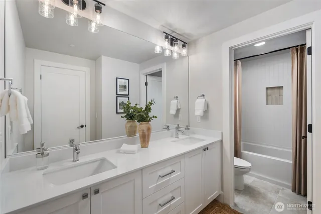 $3,498,000 | 12127 Northeast 65th Street, Kirkland, WA 98033